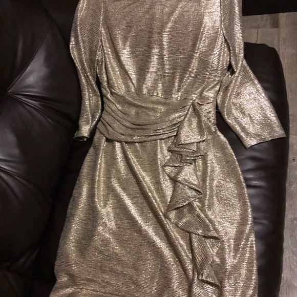 Dress - Picture 1 of 2